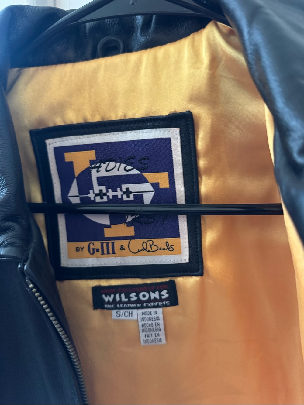 Minnesota Vikings Black Leather Jacket with Purple & Gold Accents Small/Ch - Picture 3 of 3